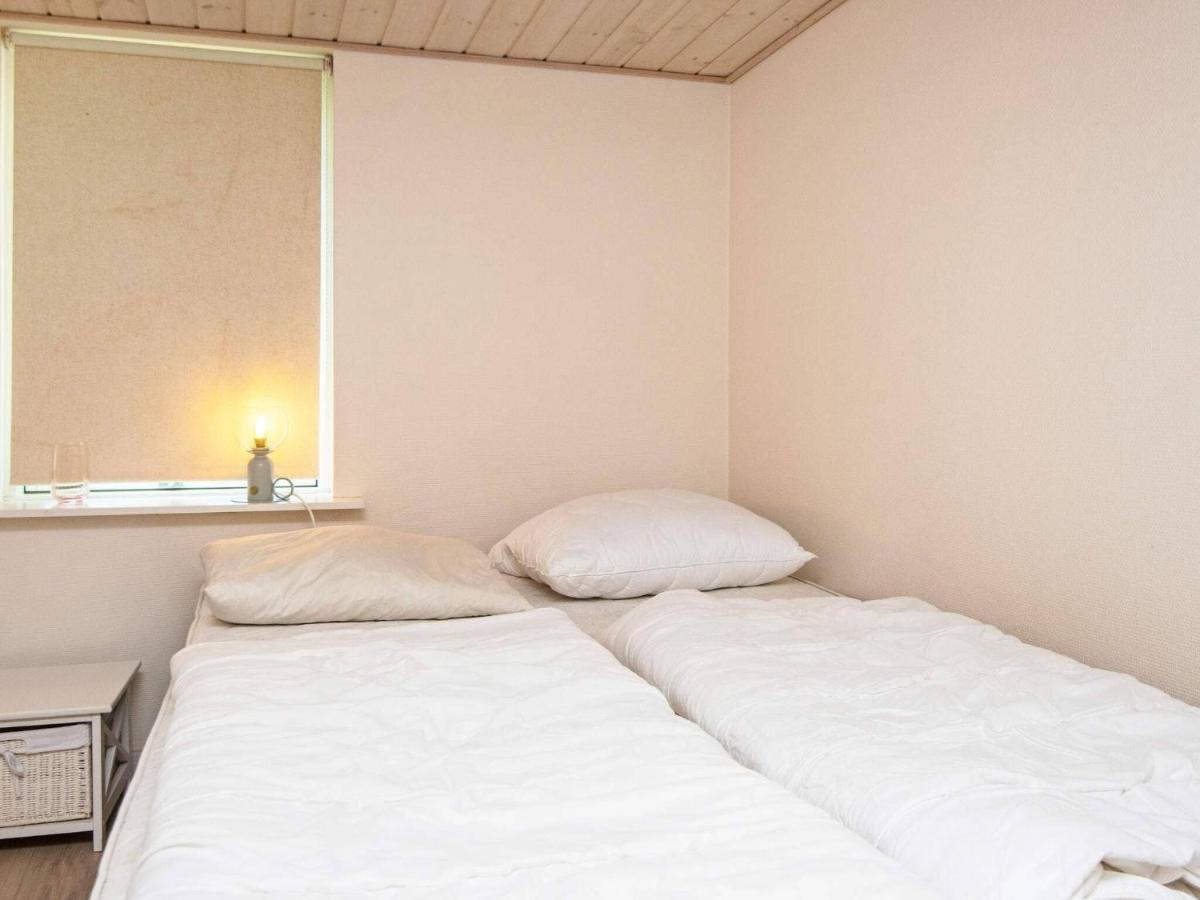 4 Person Holiday Home In B Rkop Børkop Kültér fotó