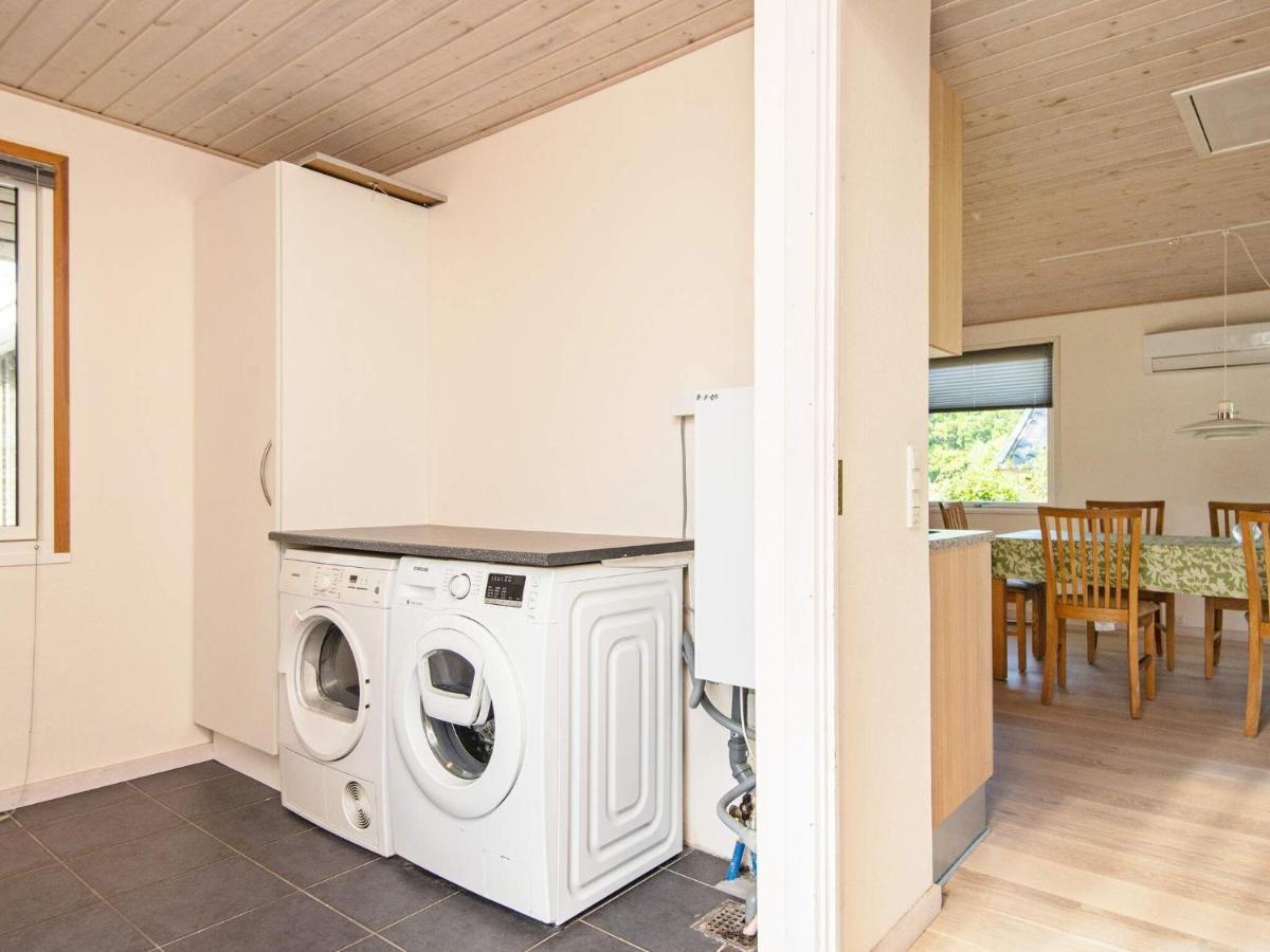 4 Person Holiday Home In B Rkop Børkop Kültér fotó