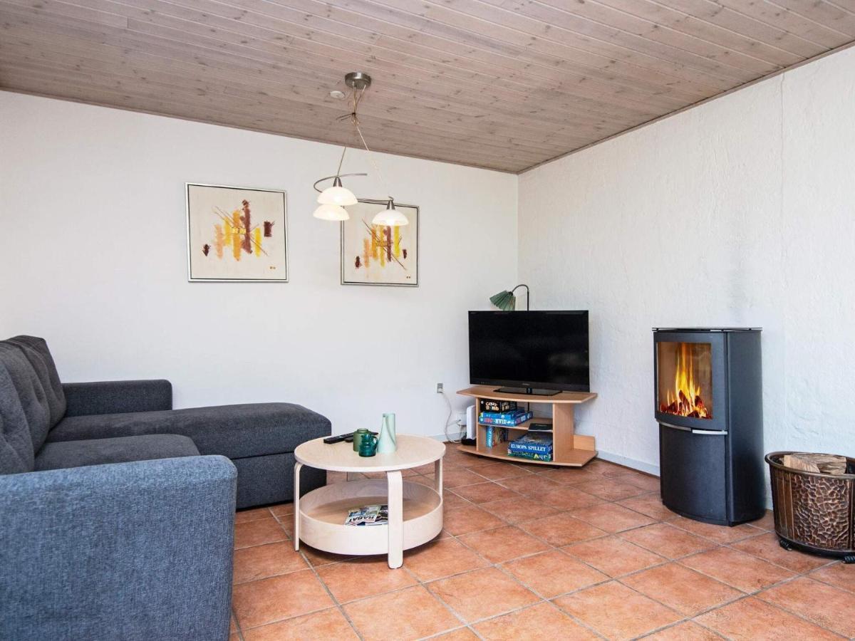 4 Person Holiday Home In B Rkop Børkop Kültér fotó