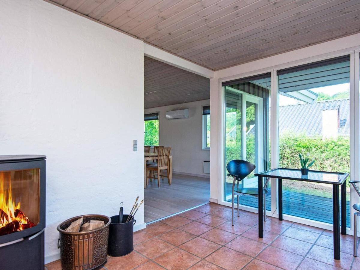 4 Person Holiday Home In B Rkop Børkop Kültér fotó